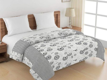 Veda Black Abstract Cotton Double Bed Size Quilt | 100 x 90 inches Fashion