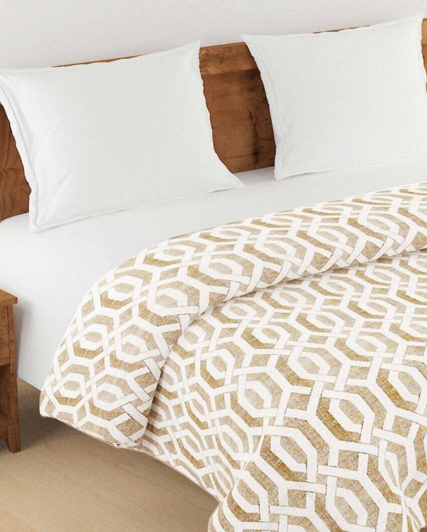 Sparkle Geometric Roto Brown Double Bed Cotton Quilt | 100 x 90 inches Fashion