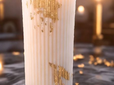 Elegant White Pillar Candle With Golden Flakes | 3 x 6 inches Fashion