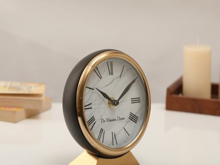 Round Dial Table Clock For Cheap